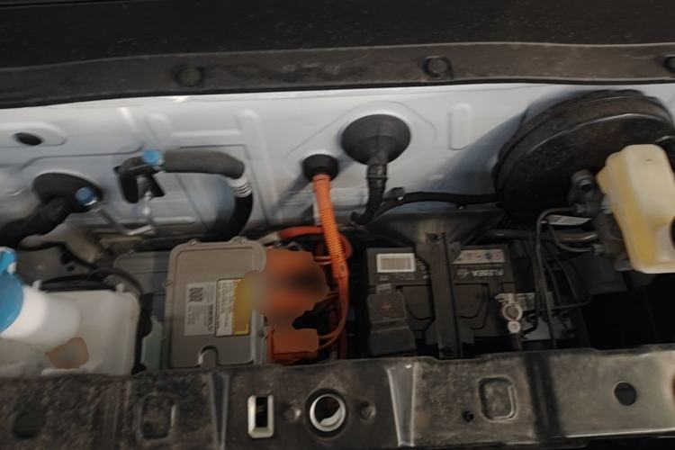 Used Geely Galaxy Panda 2024 Panda Mini 200km Endurance Bear Engine Bay
