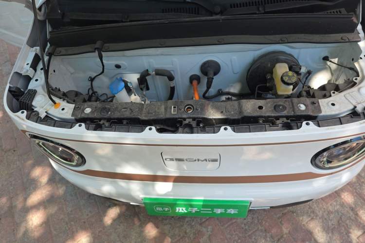 Used Geely Galaxy Panda 2024 Panda Mini 200km Endurance Bear Engine Bay