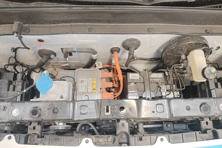 Used Geely Galaxy Panda 2024 Panda Mini 200km Endurance Bear Engine Bay