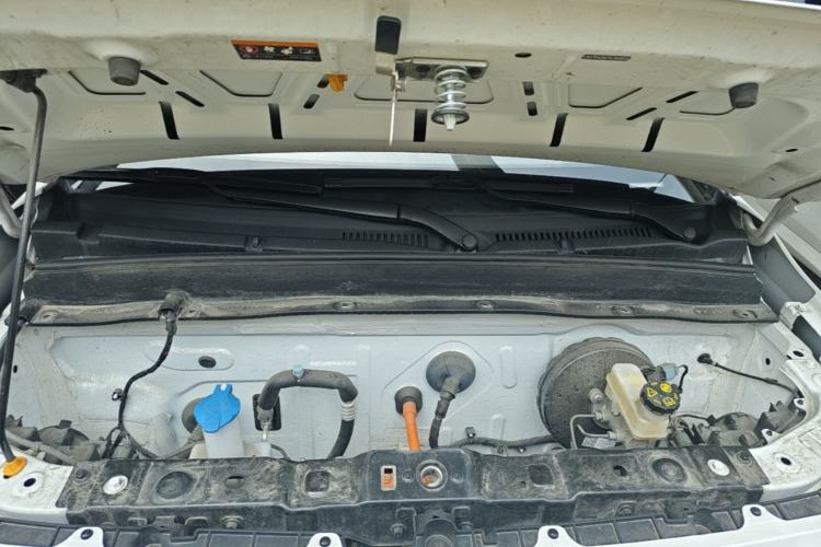 Used Geely Galaxy Panda 2024 Panda Mini 200km Endurance Bear Engine Bay