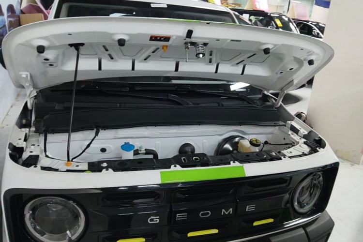 Used Geely Galaxy Panda 2024 200km Panda Rider Engine Bay