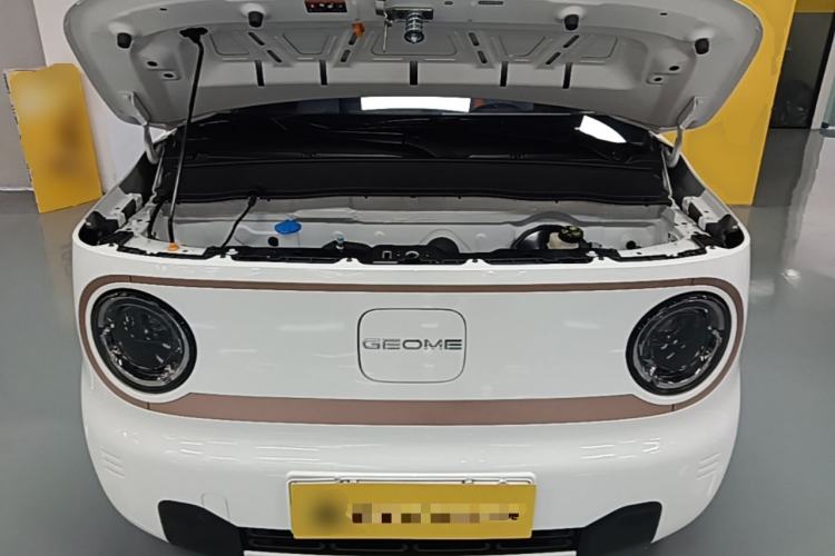 Used Geely Galaxy Panda 2024 Panda Mini 200km Longteng PRO Edition Engine Bay