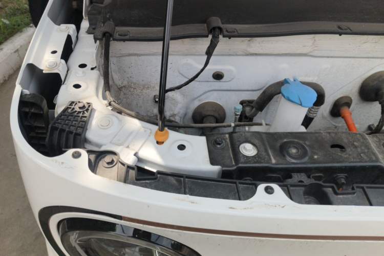 Used Geely Galaxy Panda 2024 Panda Mini 200km Endurance Bear Engine Bay Right