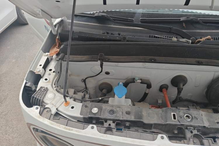 Used Geely Galaxy Panda 2024 Panda Mini 200km Longteng PRO Edition Engine Bay Right