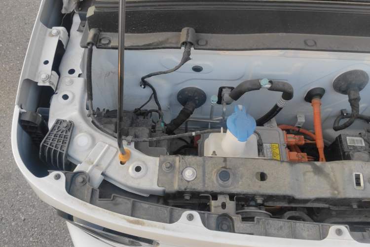 Used Geely Galaxy Panda 2024 200km Panda Kart Engine Bay Right