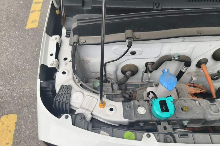 Used Geely Galaxy Panda 2024 200km Panda Rider Engine Bay Right