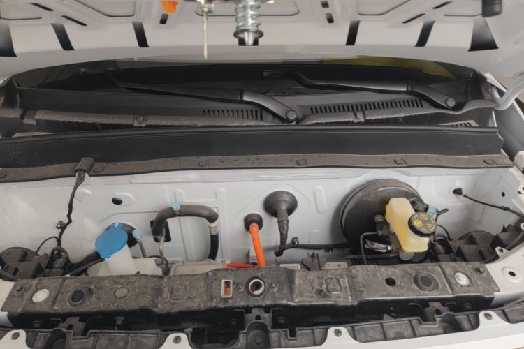Used Geely Galaxy Panda 2024 Panda Mini 200km Endurance Bear Engine Bay