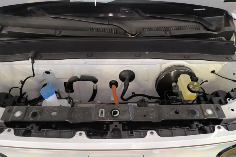 Used Geely Galaxy Panda 2024 Panda Mini 200km Endurance Bear Engine Bay