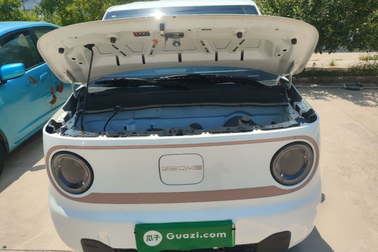 Used Geely Galaxy Panda 2024 Panda Mini 200km Endurance Bear Engine Bay