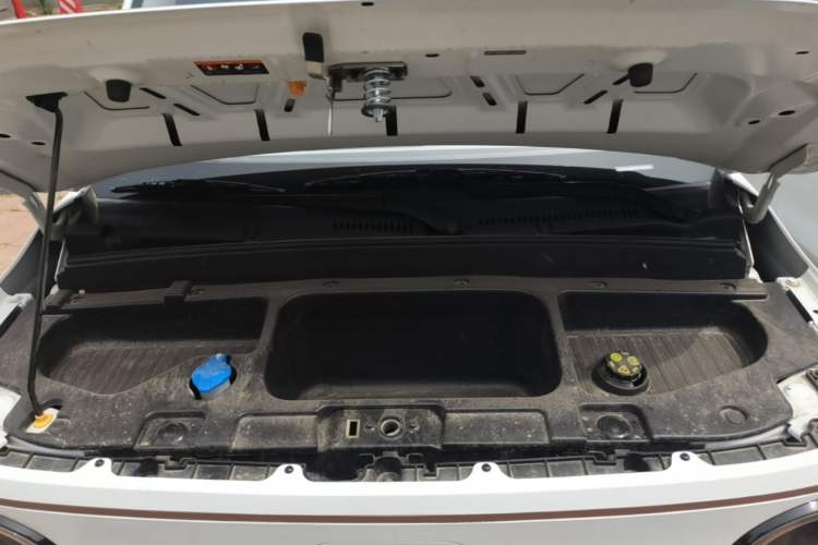 Used Geely Galaxy Panda 2024 Panda Mini 200km Longteng PRO Edition Engine Bay