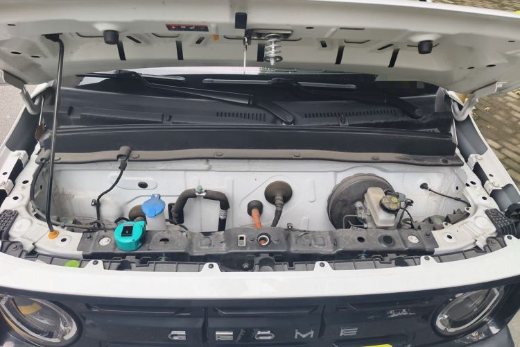 Used Geely Galaxy Panda 2024 200km Panda Rider Engine Bay