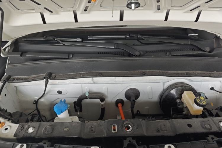 Used Geely Galaxy Panda 2024 Panda Mini 200km Endurance Bear Engine Bay