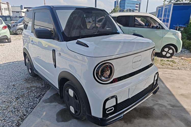 Used Geely Galaxy Panda 2024 200km Panda Kart Exterior 1