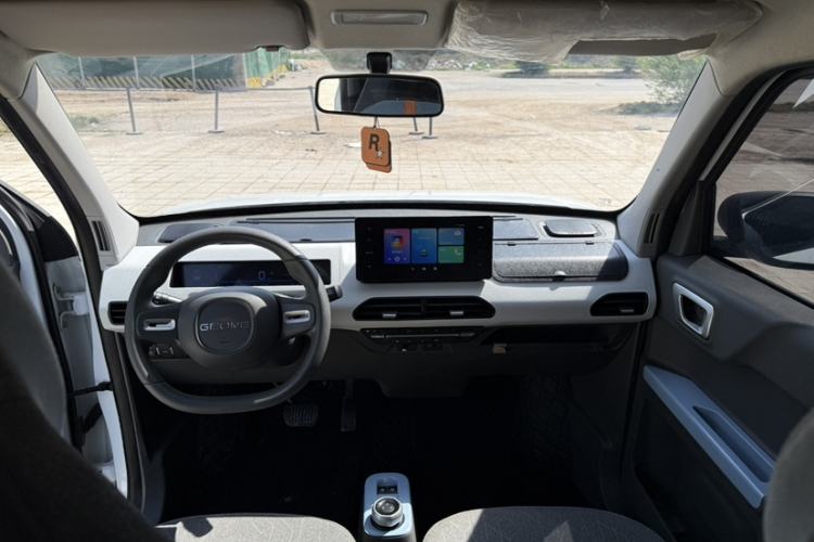 Used Geely Galaxy Panda 2024 Panda Mini 200km Longteng PRO Edition Exterior 1