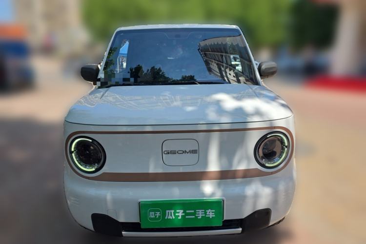 Used Geely Galaxy Panda 2024 Panda Mini 200km Endurance Bear Exterior 1