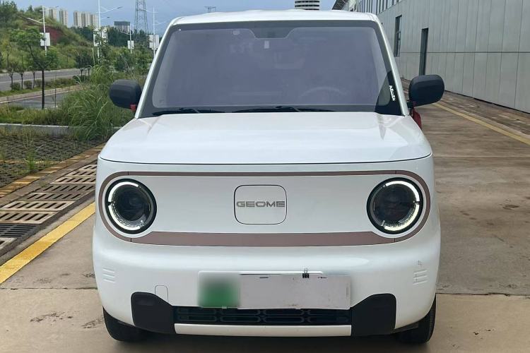 Used Geely Galaxy Panda 2024 Panda Mini 200km Endurance Bear Exterior 1