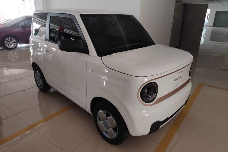 Used Geely Galaxy Panda 2024 Panda Mini 200km Endurance Bear Exterior 1