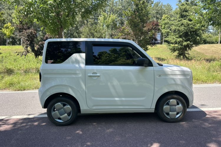 Used Geely Galaxy Panda 2024 Panda Mini 200km Endurance Bear Exterior 10