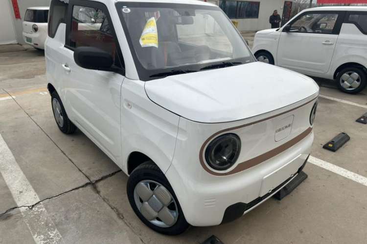 Used Geely Galaxy Panda 2024 Panda Mini 200km Endurance Bear Exterior 2
