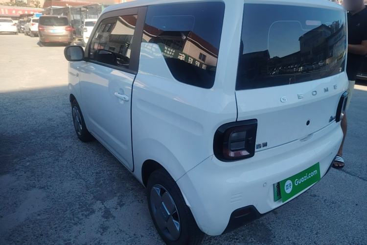 Used Geely Galaxy Panda 2024 Panda Mini 200km Endurance Bear Exterior 2