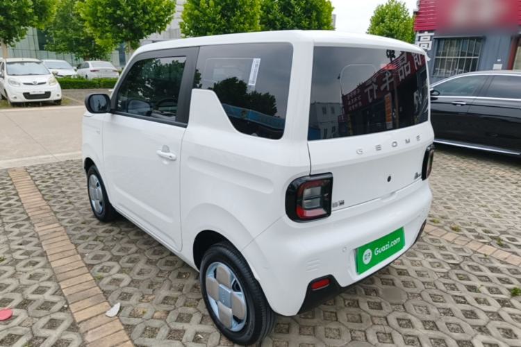 Used Geely Galaxy Panda 2024 Panda Mini 200km Endurance Bear Exterior 2