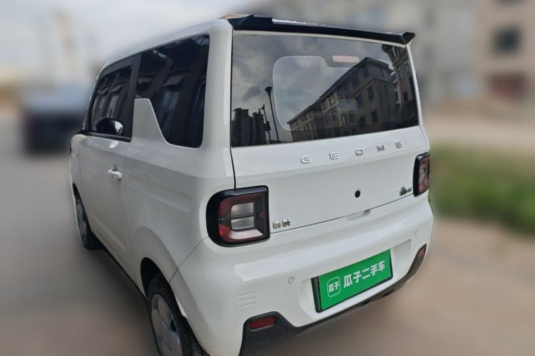 Used Geely Galaxy Panda 2024 Panda Mini 200km Endurance Bear Exterior 2
