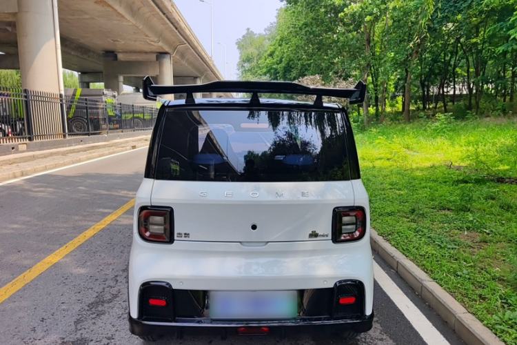 Used Geely Galaxy Panda 2024 200km Panda Kart Exterior 2