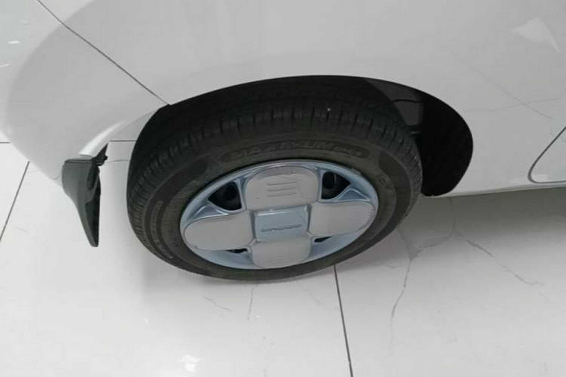 Used Geely Galaxy Panda 2024 Panda Mini 200km Endurance Bear Exterior 2