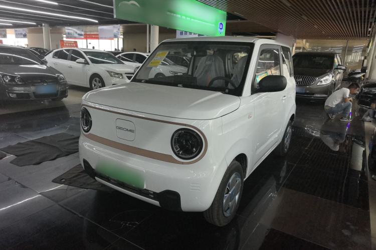 Used Geely Galaxy Panda 2024 Panda Mini 200km Endurance Bear Exterior 2