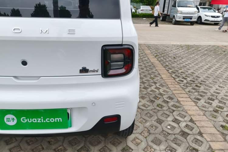 Used Geely Galaxy Panda 2024 Panda Mini 200km Endurance Bear Exterior 3