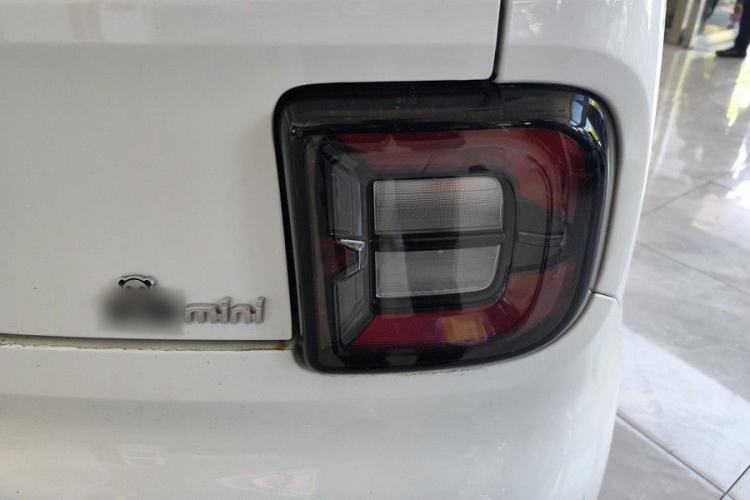 Used Geely Galaxy Panda 2024 Panda Mini 200km Endurance Bear Exterior 3
