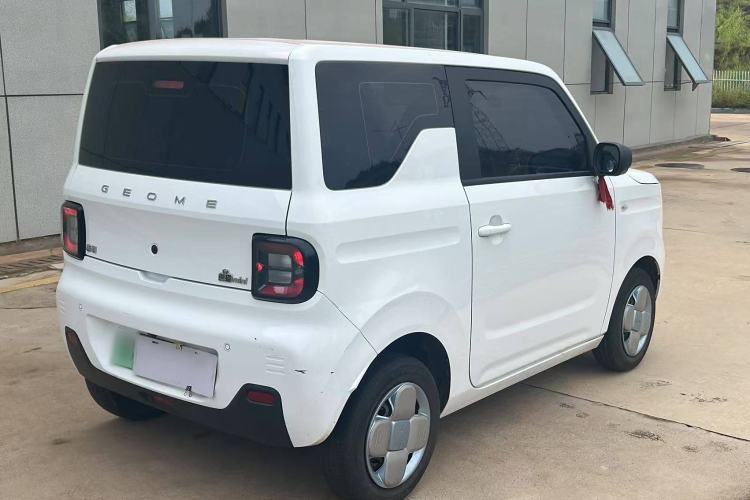 Used Geely Galaxy Panda 2024 Panda Mini 200km Endurance Bear Exterior 3