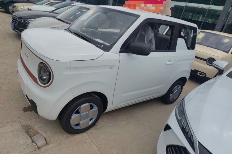 Used Geely Galaxy Panda 2024 Panda Mini 200km Endurance Bear Exterior 3