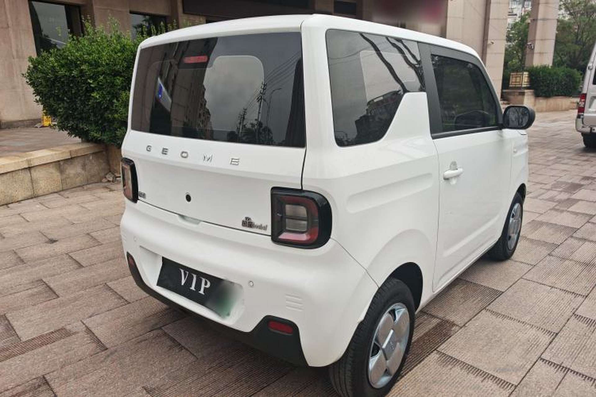 Used Geely Galaxy Panda 2024 Panda Mini 200km Dragon Edition Exterior 3
