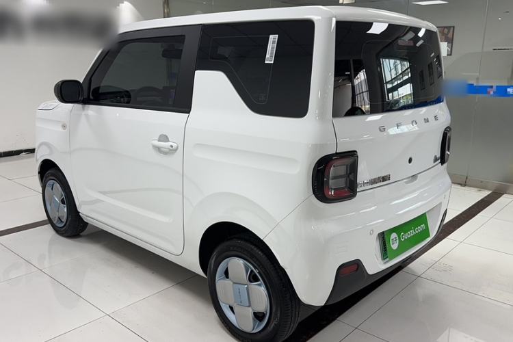 Used Geely Galaxy Panda 2024 Panda Mini 200km Endurance Bear Exterior 3