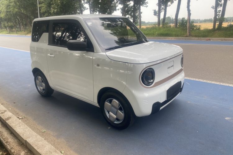 Used Geely Galaxy Panda 2024 Panda Mini 200km Endurance Bear Exterior 4