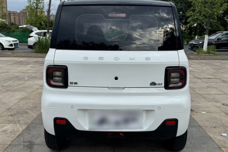 Used Geely Galaxy Panda 2024 Panda Mini 200km Endurance Bear Exterior 4