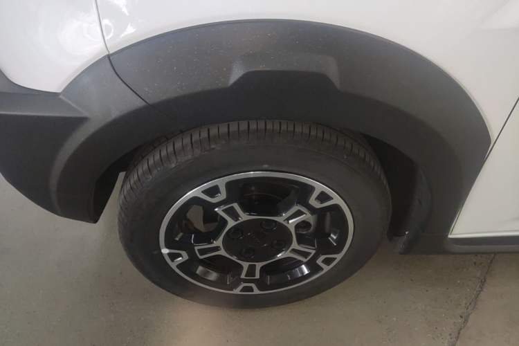 Used Geely Galaxy Panda 2024 200km Panda Rider Exterior 4