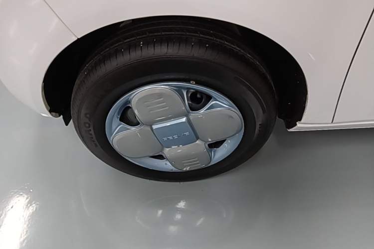 Used Geely Galaxy Panda 2024 Panda Mini 200km Longteng PRO Edition Exterior 4