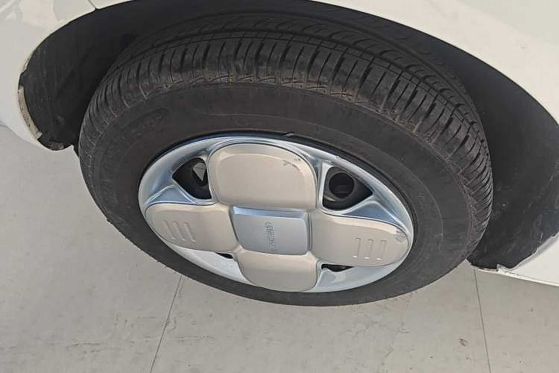 Used Geely Galaxy Panda 2024 Panda Mini 200km Endurance Bear Exterior 4
