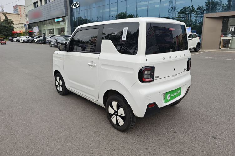 Used Geely Galaxy Panda 2024 Panda Mini 200km Endurance Bear Exterior 5