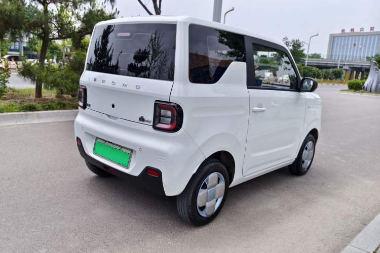 Used Geely Galaxy Panda 2024 Panda Mini 200km Endurance Bear Exterior 5