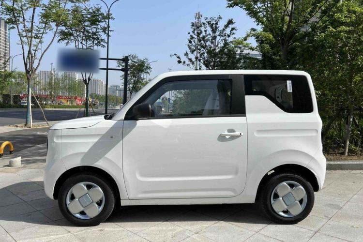 Used Geely Galaxy Panda 2024 Panda Mini 200km Endurance Bear Exterior 5