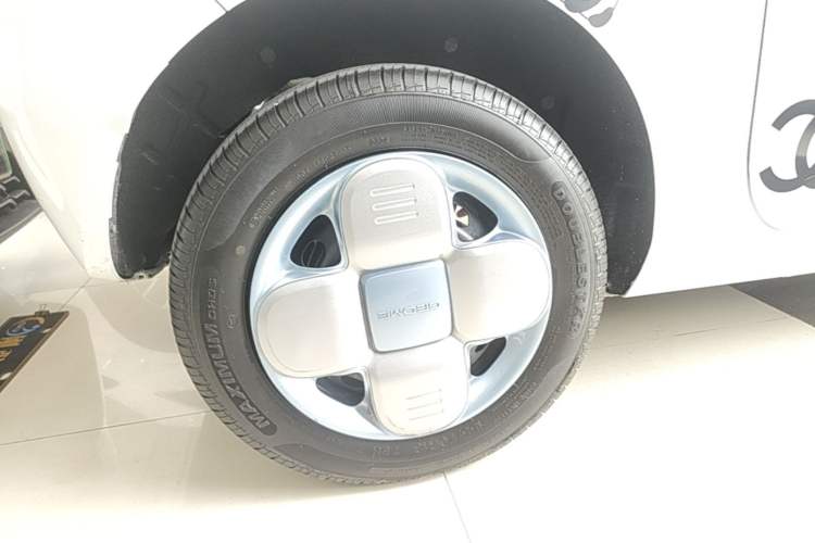 Used Geely Galaxy Panda 2024 Panda Mini 200km Longteng PRO Edition Exterior 5