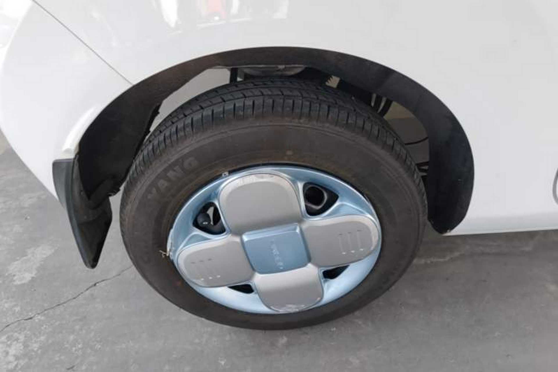 Used Geely Galaxy Panda 2024 Facelifted Panda Mini 200km Dragon Edition Exterior 5