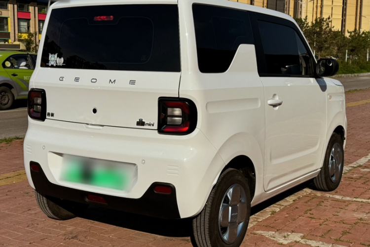 Used Geely Galaxy Panda 2024 Panda Mini 200km Endurance Bear Exterior 5