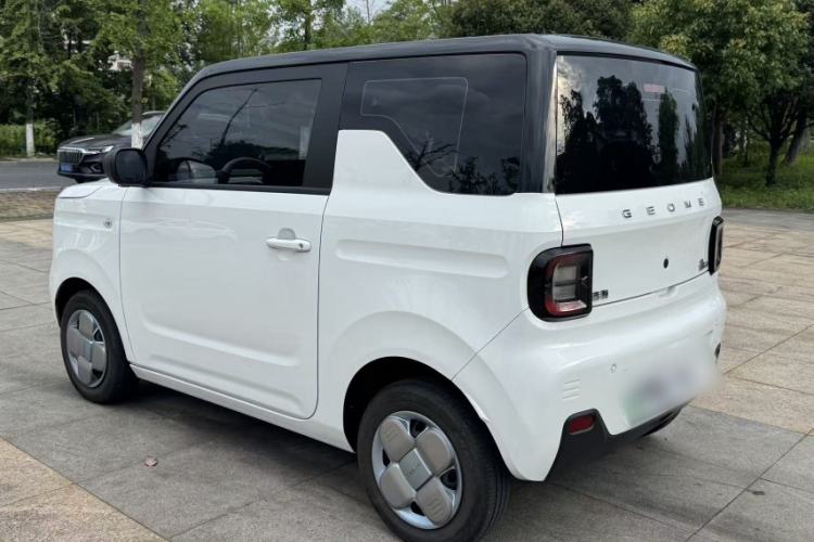 Used Geely Galaxy Panda 2024 Panda Mini 200km Endurance Bear Exterior 6