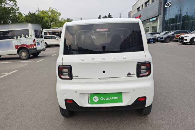 Used Geely Galaxy Panda 2024 Panda Mini 200km Endurance Bear Exterior 6