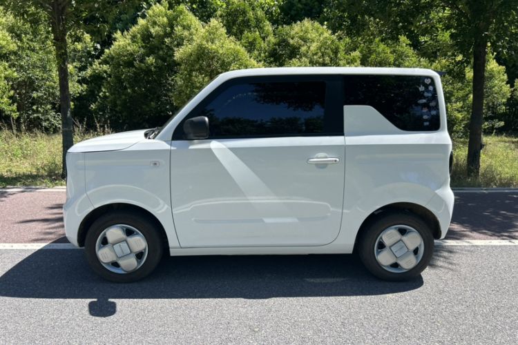 Used Geely Galaxy Panda 2024 Panda Mini 200km Endurance Bear Exterior 6