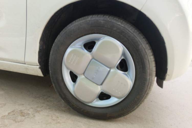 Used Geely Galaxy Panda 2024 Panda Mini 200km Endurance Bear Exterior 7